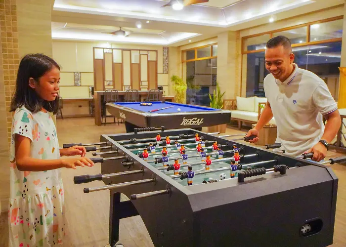 Zuri Resort